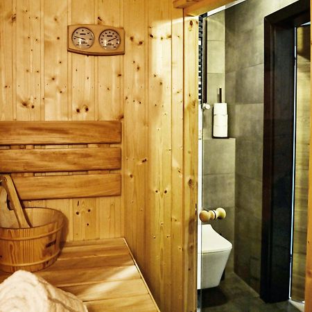 Apartament Loftspa Ustrzyki Dolne Bagian luar foto