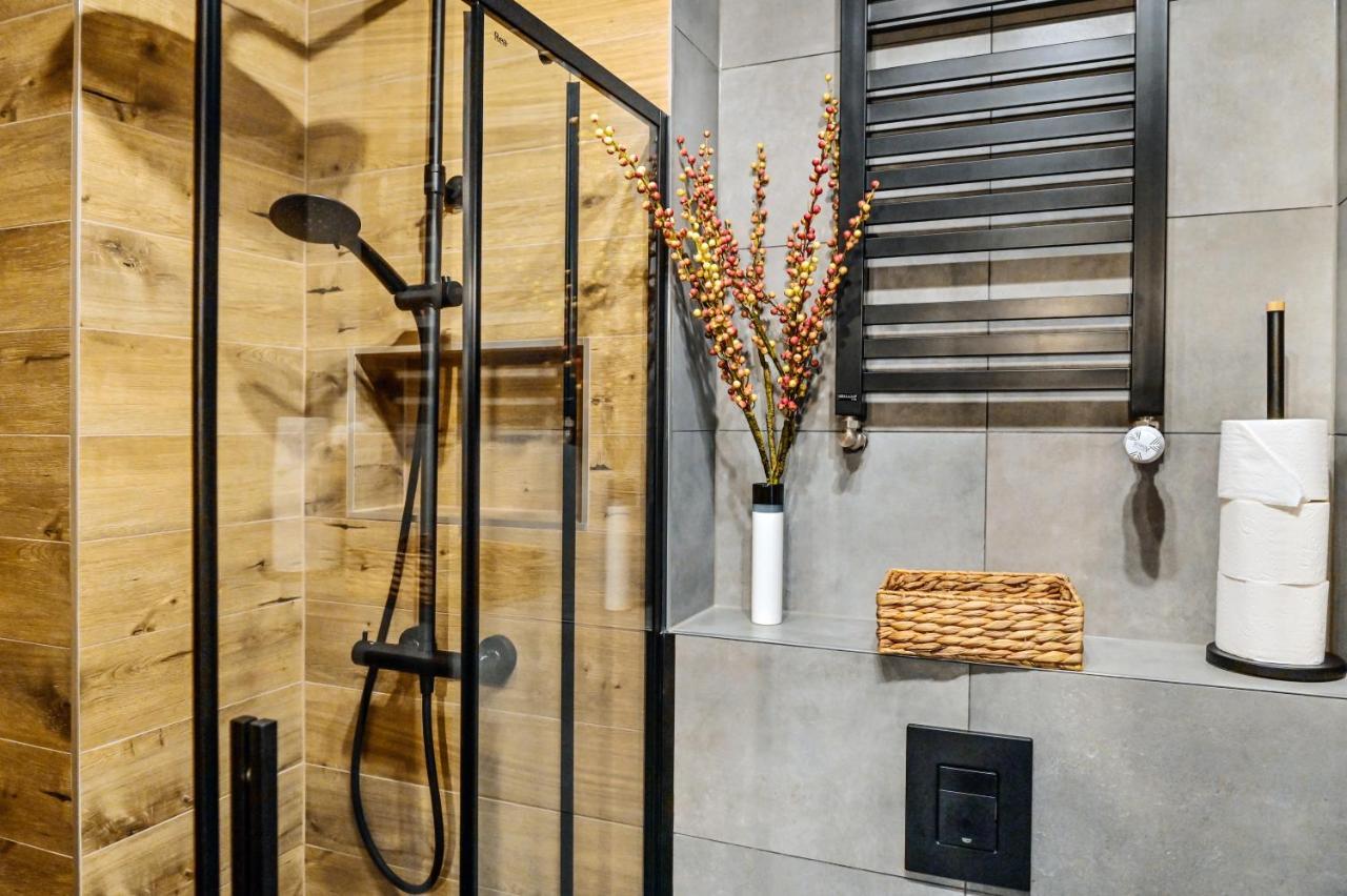 Apartament Loftspa Ustrzyki Dolne Bagian luar foto
